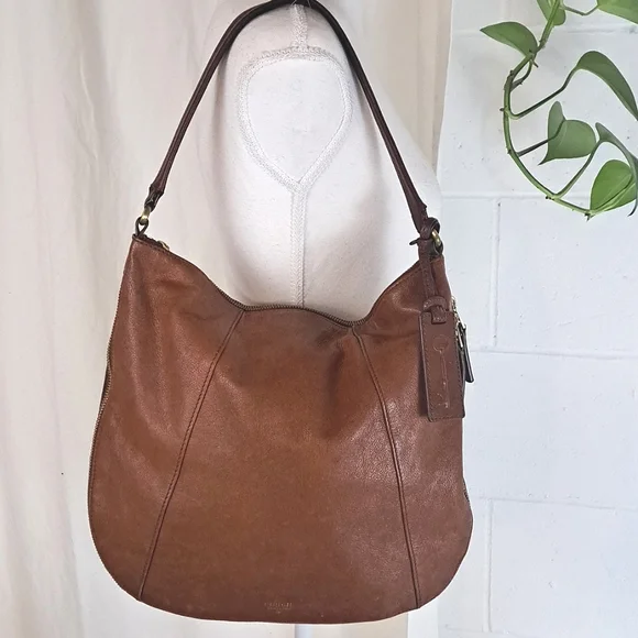 Fossil large leather shoulder bag zipper detail gold brass hardware - Picture 1 of 17